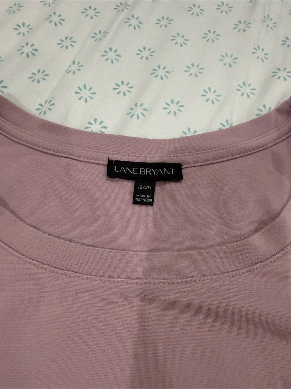 Lane Bryant Liliac crew neck tee Size 18/20 - Picture 3 of 5